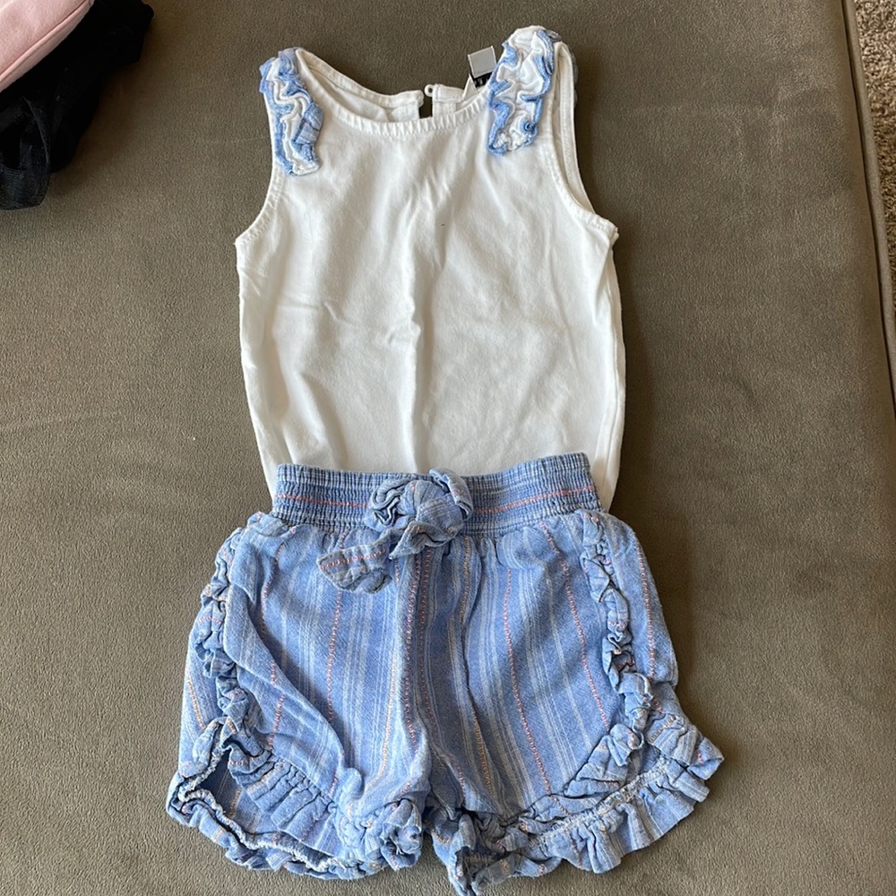 Habitual girl outfit